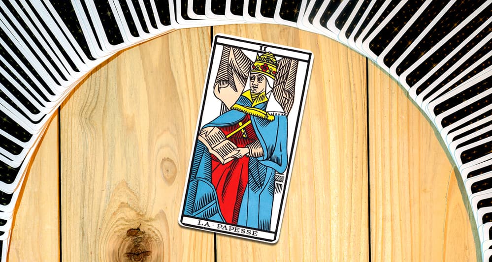 La Papesse dans le tarot de Marseille