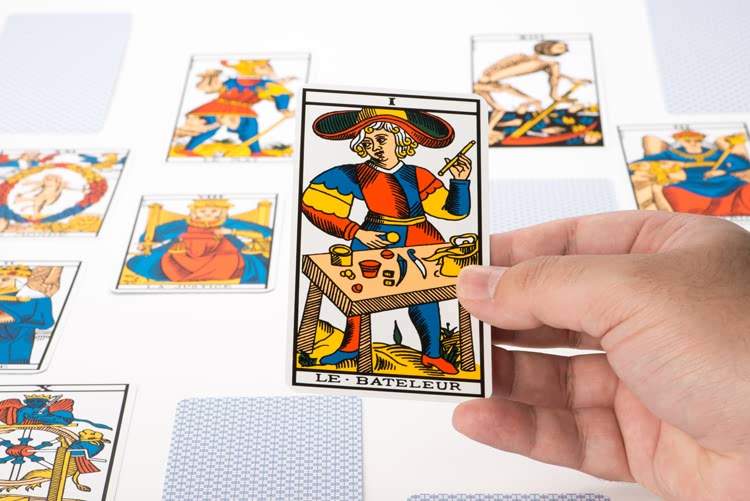 apprendre-le-tarot
