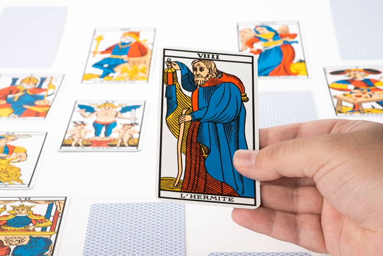 Signification de L'Hermite dans le tarot