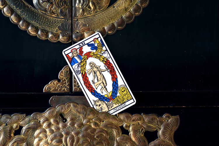 Le nom de Le Monde dans le tarot